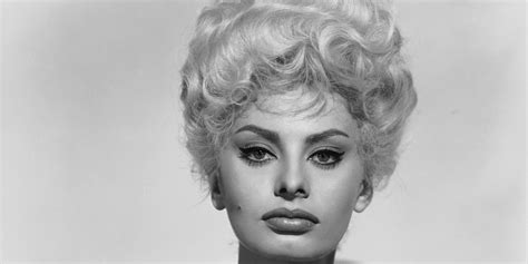 Sophia Lorens Sexiest On Screen Moments Video Huffpost Uk