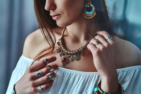 Bohemian Style Jewelry Buying Guide 2022 Ttt Jewelry