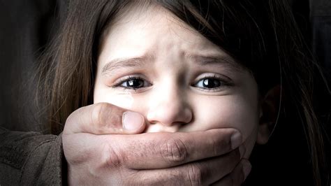 Rekaman Cctv Anak Diculik Di Mal Tersebar Ajari Si Kecil 7 Cara