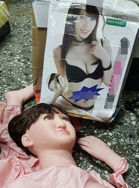 Yui Hatano Sex Doll Modelled On Japanese Porn Star Leaves