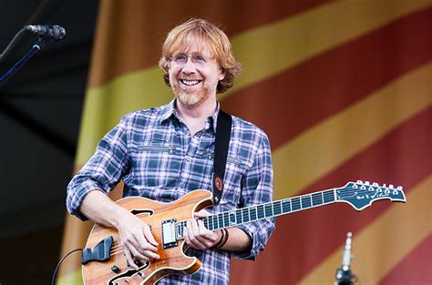 Trey Anastasio Talks Grateful Dead Shows Future Of Phish In Guitar