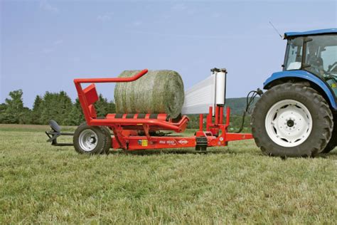 Kuhn Trailed Round Bale Wrappers