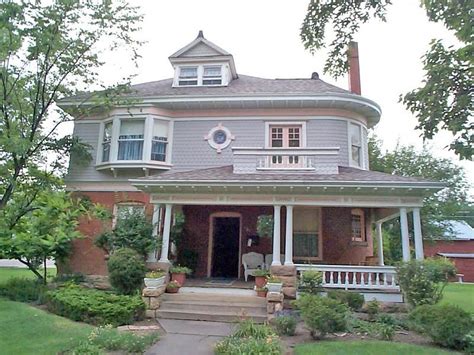 1898 Victorian Beautiful Turn Of The Century Victorian Home In Canon
