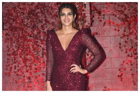 kriti sanon begins acting training with anurag kashyap for upcoming movie