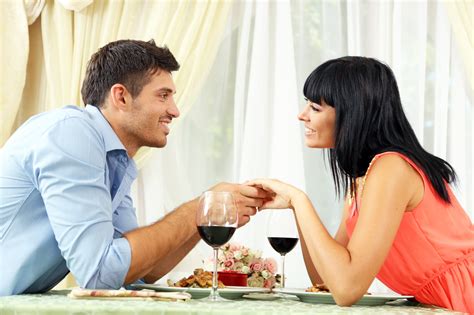 • le souper était proprement le seul repas des romains ; 10 restaurants pour un dîner romantique à Paris - Le blog ...