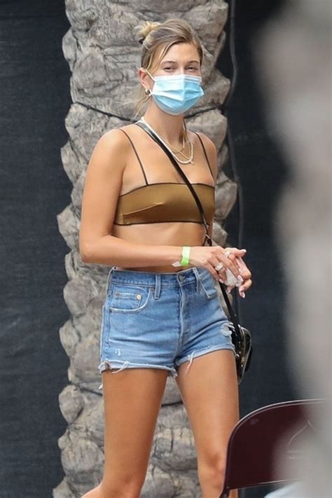 HAILEY BIEBER In Denim Shorts Arrives At A Studio In Los Angeles 08 18