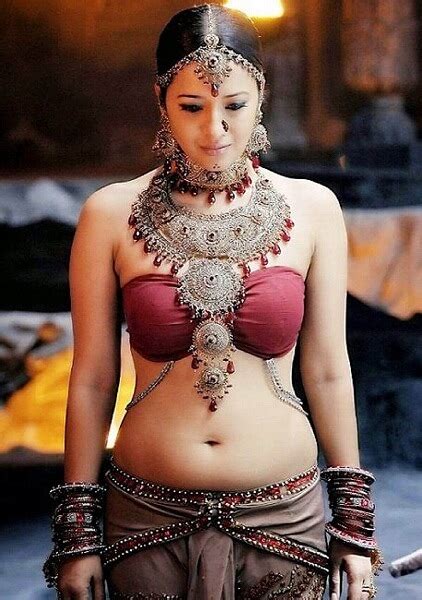 Reema Sen Hot And Sexy Pictures