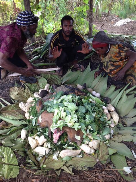 Warakamb Papua New Guinea Warakamb Style Mumu Cooking Food With Hot