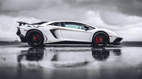 Lamborghini Wallpapers On Wallpaperdog