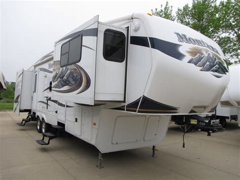 Maybe you would like to learn more about one of these? Keystone Montana 3750fl rvs for sale in Hiawatha, Iowa