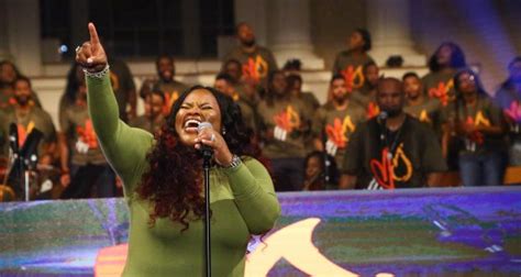 thousands flock to celebrate the release of tasha cobbs leonard s third album “heart passion