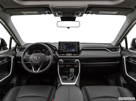 2021 Toyota Rav4 Le Fwd Price Review Photos Canada Driving