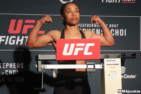 Danielle Taylor Ufc Fight Night 124 Official Weigh Ins Mma Junkie