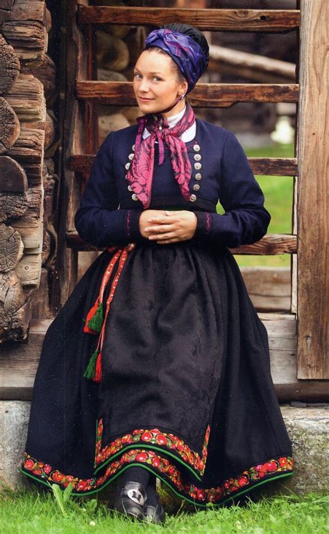 viking clothing folk clothing ethnic fashion european fashion women s fashion norwegian