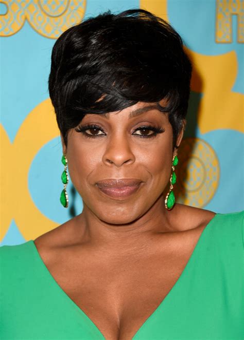 16 Most Suitable Short Hairstyles For Older Black Women Hairstyles