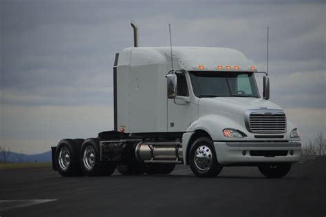 Freightliner Columbia Custom Built By Fitzgerald Glider Kits