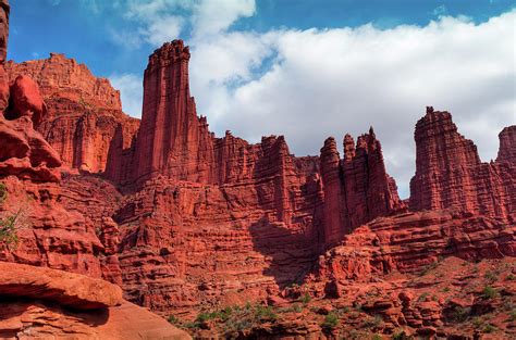 Fisher Towers Moab Utah Usa By Fotomonkee