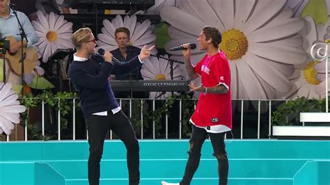 Allsång, artister och massa mer! Samir & Viktor - Kung - Lotta på Liseberg (TV4) - YouTube