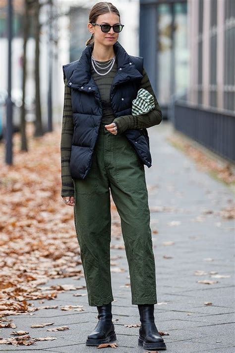 Ways To Wear A Puffer Vest In And Thats Majorly Dated