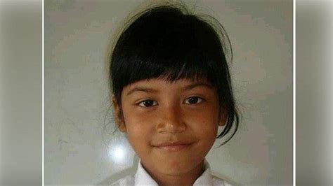 Pasien disuruh pulang padahal, lebam biru di seluruh tubuhnya belum hilang, letihnya masih juga belum hilang, meskipun pusingnya mulai sedikit berkurang. Dua Siswi SD di Meranti Hilang Saat Pergi Sekolah, Sudah ...