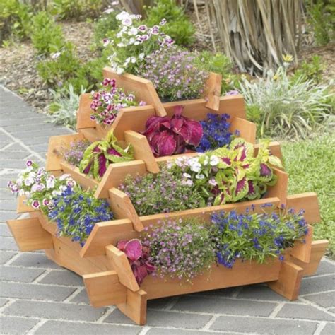 Outstanding 30 Easy Diy Wooden Planter Box Ideas For Beginners