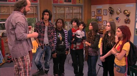 Andre Beck Cat Jade Robbie Broke Character On Victorious Part Youtube