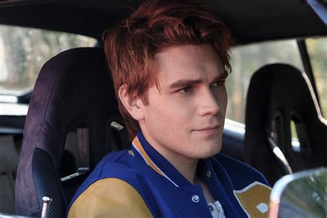 You have a choice in who. Riverdale Spoilers: Archie's New Plan Has Unexpected Consequences - Today's News: Our Take | TV ...