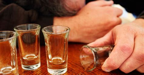 Heres How You Can Help Someone Facing Alcohol Addiction Huffpost Life