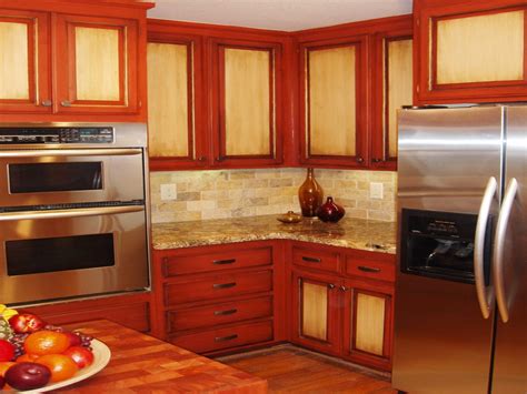After removing the hardware, we recommend that the cabinets be thoroughly cleaned with a good cleaner degreaser to remove all grease and oils that normally buildup on kitchen cabinetry over time. 30+ painted kitchen cabinets ideas for any color and size ...