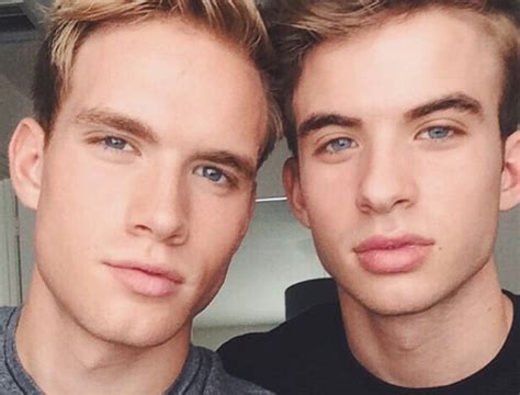 Gay Twins Come Out To Dad In Emotional Youtube Video