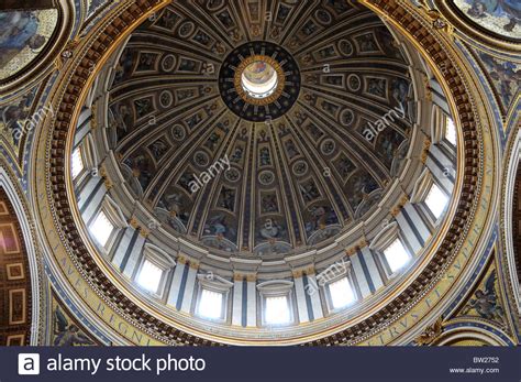 Dome Detail St Peters Basilica Vatican City Stock Photo Alamy