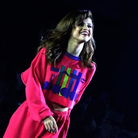 Selena Gomez Revival Photo