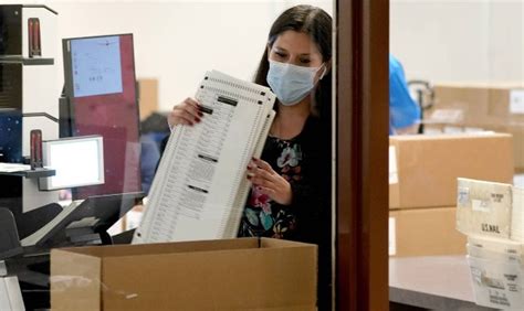 Arizona Senate Hires Auditor To Review Maricopa County Election