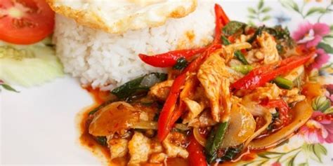Resep capcay kuah chinese food sumber gambar: Resep Tumis Telur Dadar Kuah Saus Tiram | Chicken stir fry, Fried chicken, Food
