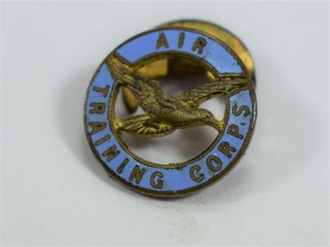 Ww2 Air Training Corps Enamelled Lapel Badge World War Wonders