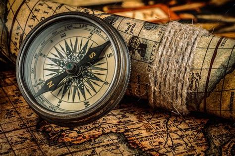 Old Vintage Compass On Ancient Map Vintage Compass Compass Ancient Maps