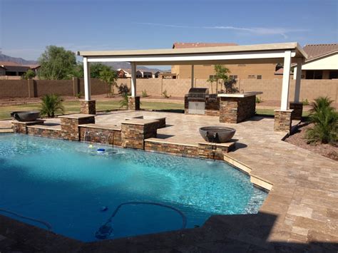 An Arizona Outdoor Living Space To Enjoy This Season