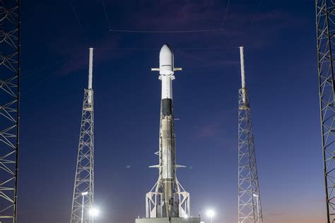 Spacex Lanzará Un Cohete Falcon 9 En Su Décimo Vuelo El Domingo Y