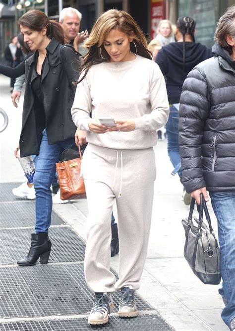 Jennifer Lopez Arriving On The Set Of The Hustlers In New York