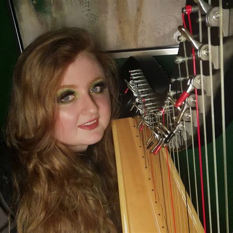 Whats Harpening Niamh Harp