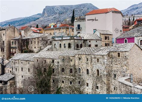 Casa Tradicional De Mostar Bosnia Y Hercegovina Foto De Archivo