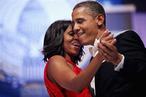 25 Adorable Moments Between Barack And Michelle Obama That Will Make