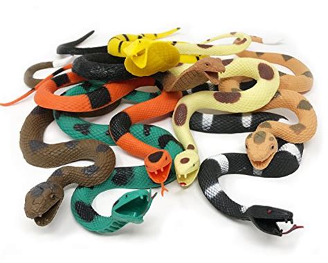 Giant Fake Snakes 18 Look Real Rubber Toy Scary Gag Prank Garden Prop