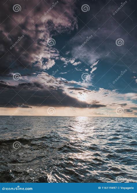 Seascape Sea Horizon And Sky Stock Image Image Of Ocean Evening