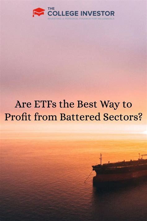 Can you make money day trading etfs. Sector ETFs, like ones that invest in gold, copper, and coal, can be great ways to profit from ...