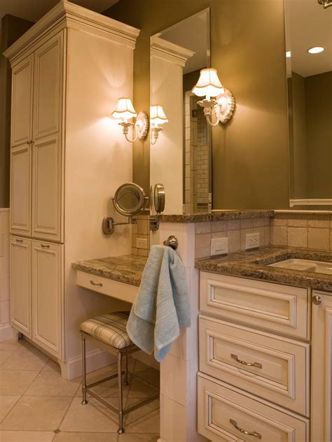 Indirect lighting bar lighting chandelier lighting lighting ideas chandeliers bathroom chandelier bathroom wall sconces bathroom vanity lighting all of the lights. Cottage Style Bathroom Flattering Sconce Lighting #50800 ...