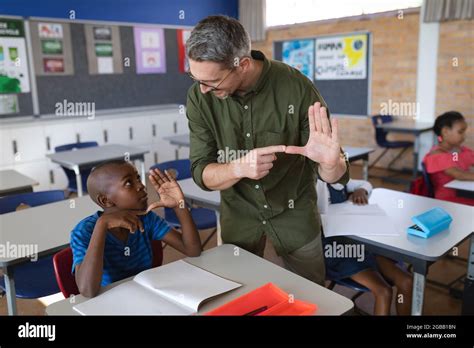 Sign Language Teacher Student Hi Res Stock Photography And Images Alamy