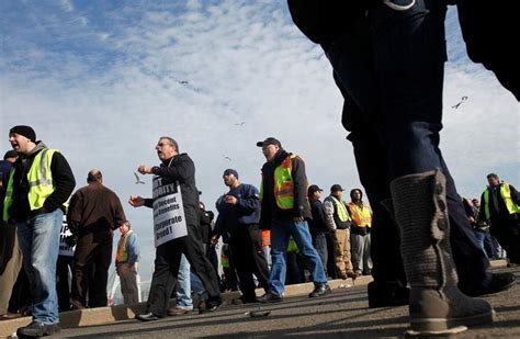 Threat Of Longshoremens Strike Could Impact Port Of New York And Nj