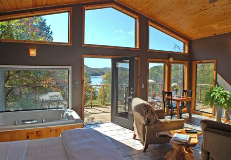 Romantic Beaver Lake Cabins With Jacuzzi And Fireplace