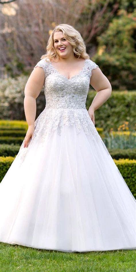 24 plus size wedding dresses a jaw dropping guide 2630366 weddbook